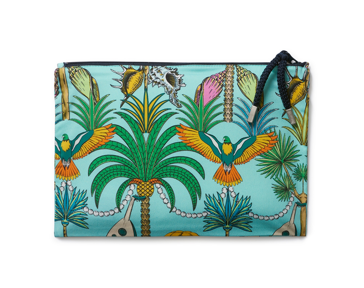 Bedruckte Leinentasche von Vilebrequin für St. Regis Red Sea 2