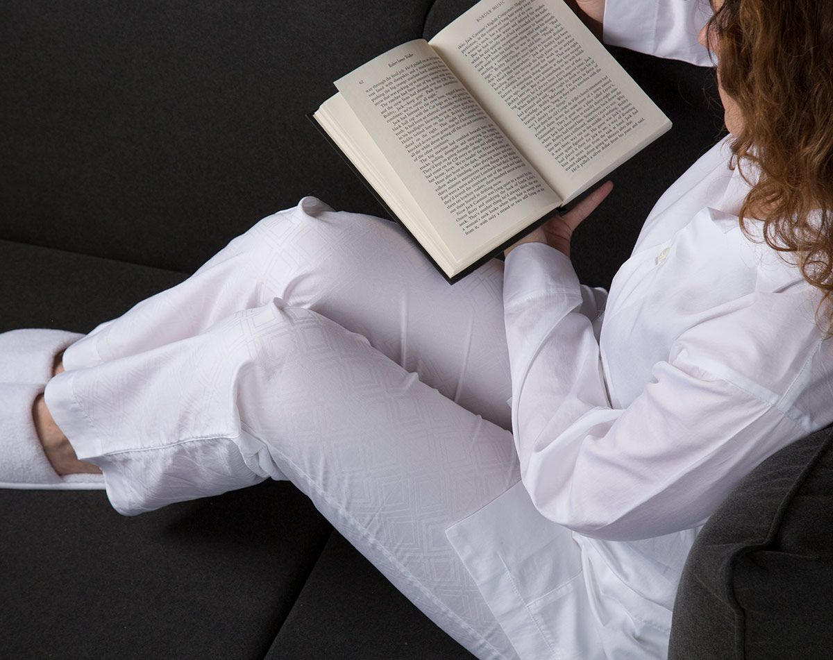 Pyjama von Frette 1860 für St. Regis