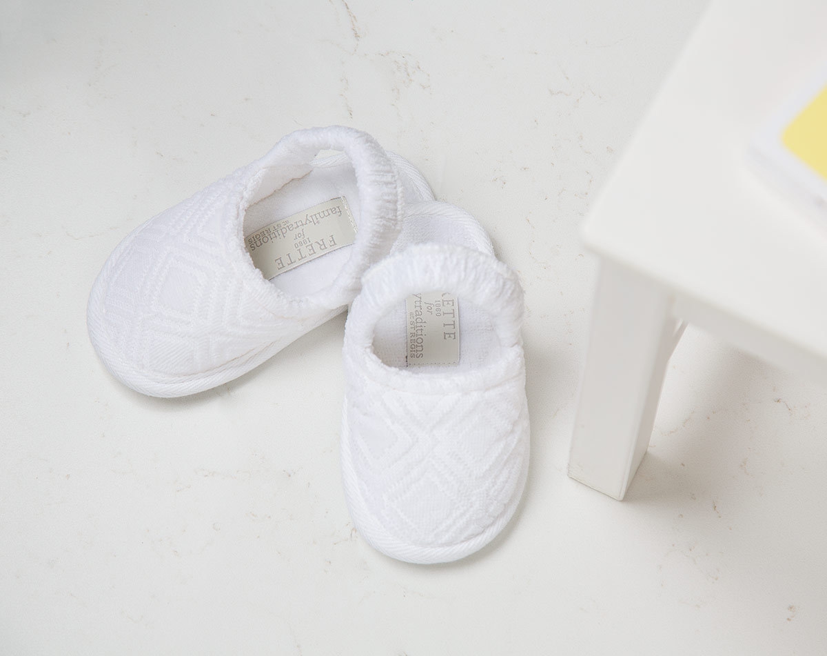 Kinderpantoffeln von Frette 1860 für St. Regis 2